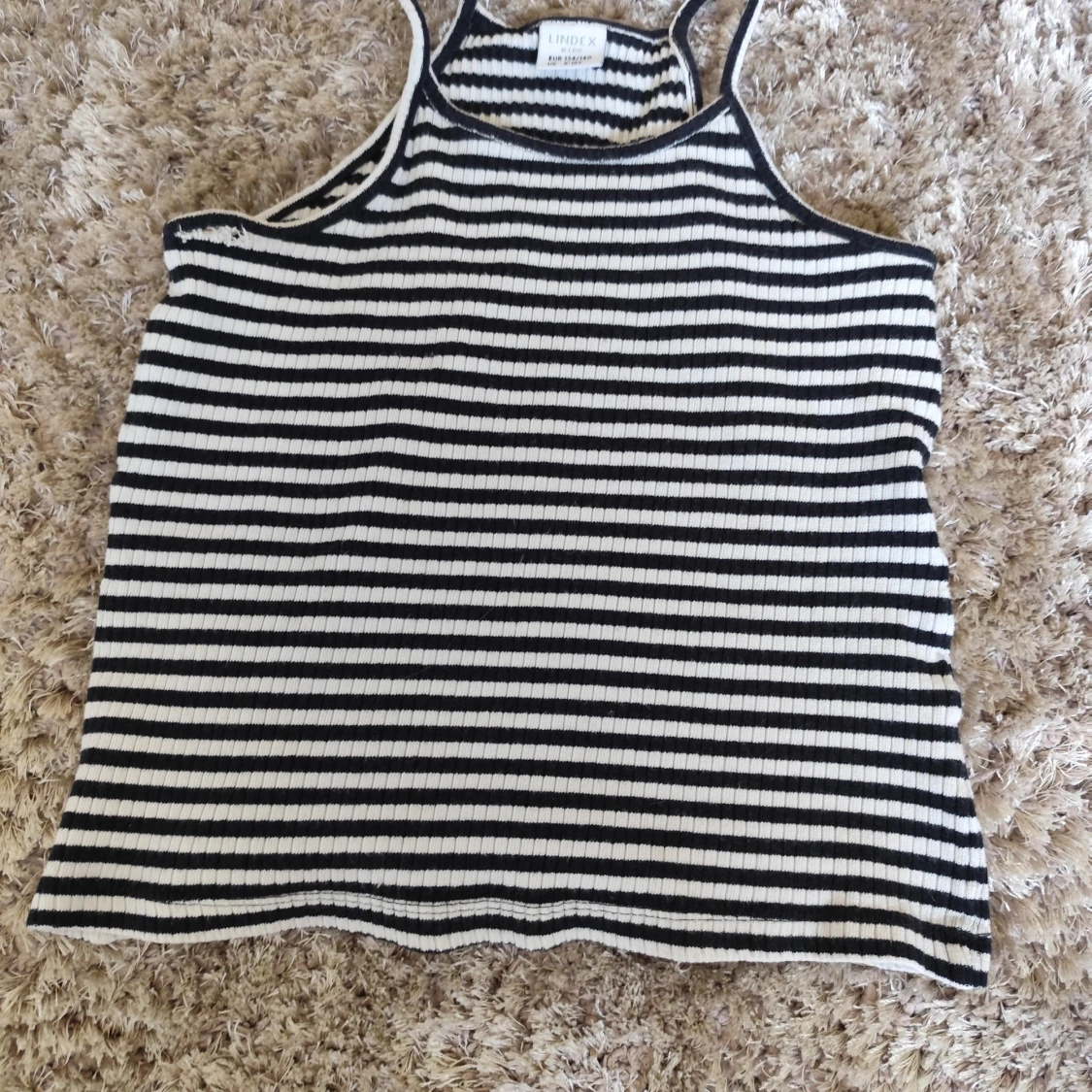 Randig ribbad linnetopp från Lindex