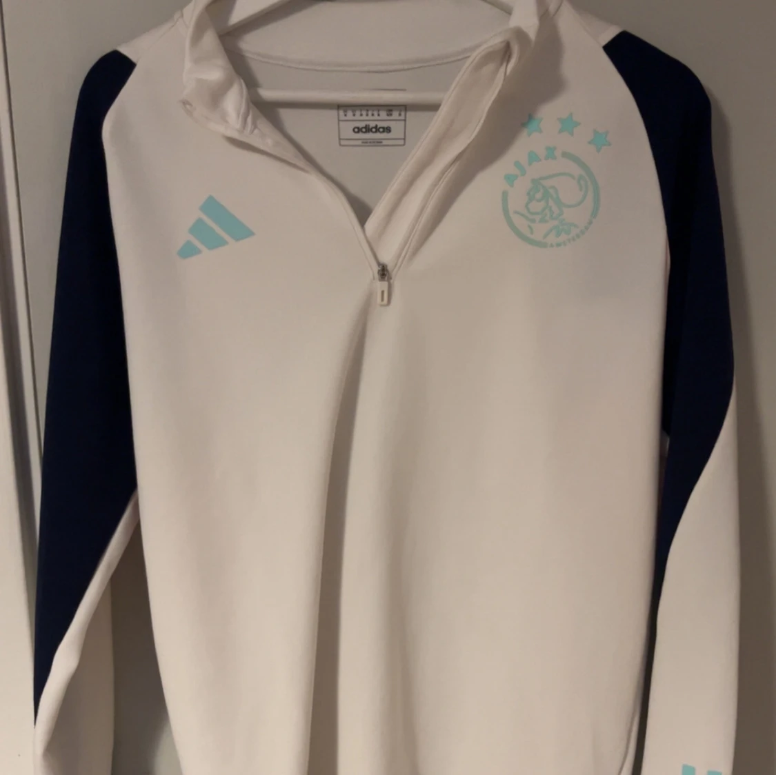 Vit Ajax half zip tröja
