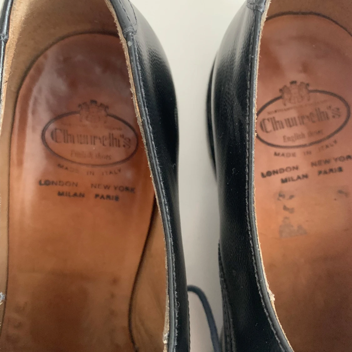 Svarta skinnloafers från Church's - 1