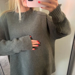 Stickad tröja - Grön stickad tröja från zara