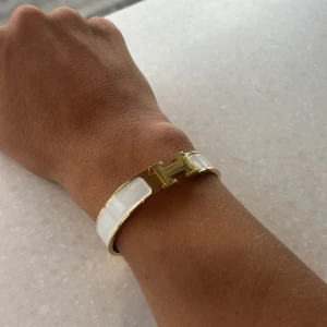 H-armband - H armband