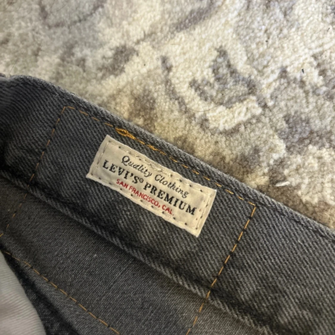Levi's Premium grå jeans 501 straight