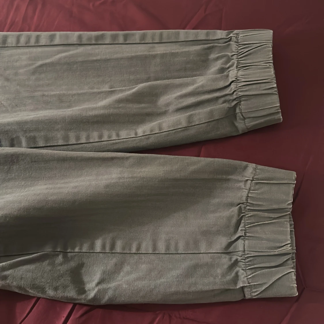 Grå cargopants med snörning - 2