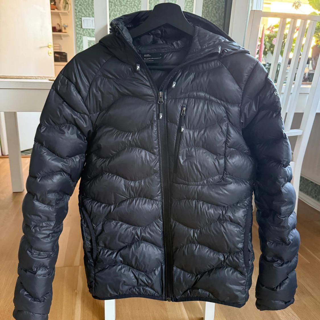 Peak performance jacka DAM(passar killar)