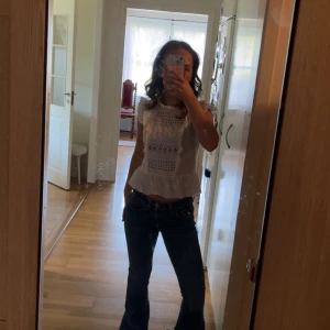 Lågmidjade jeans - Super snygga Lågmidjade blåa jeans från Gina Young 14+. Hel nya med prislapp!🫶hör av dig om du har frågor🩷