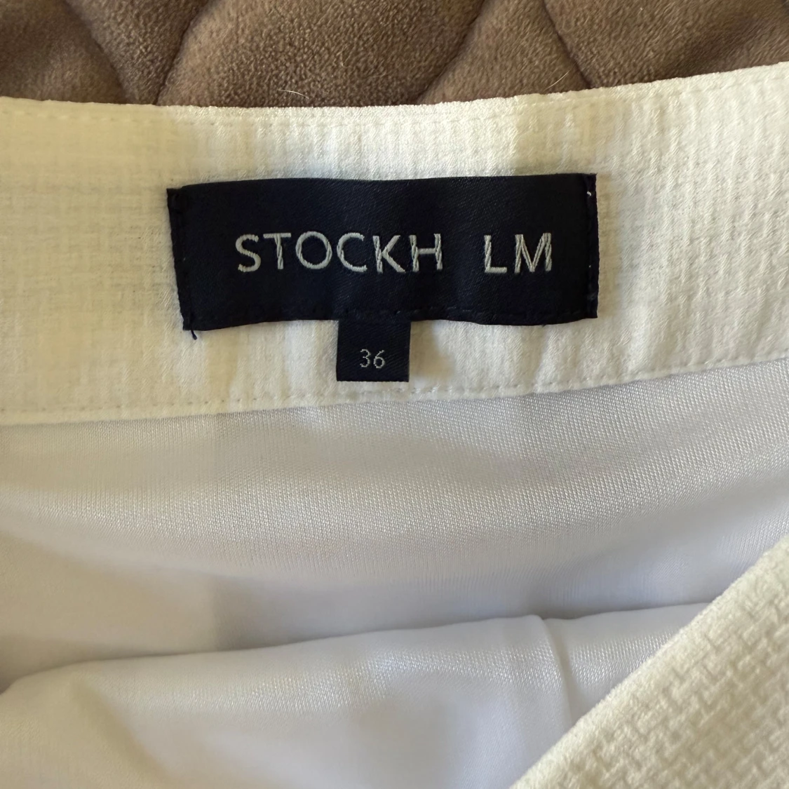 Vit plisserad kjol från STOCKH LM - 1