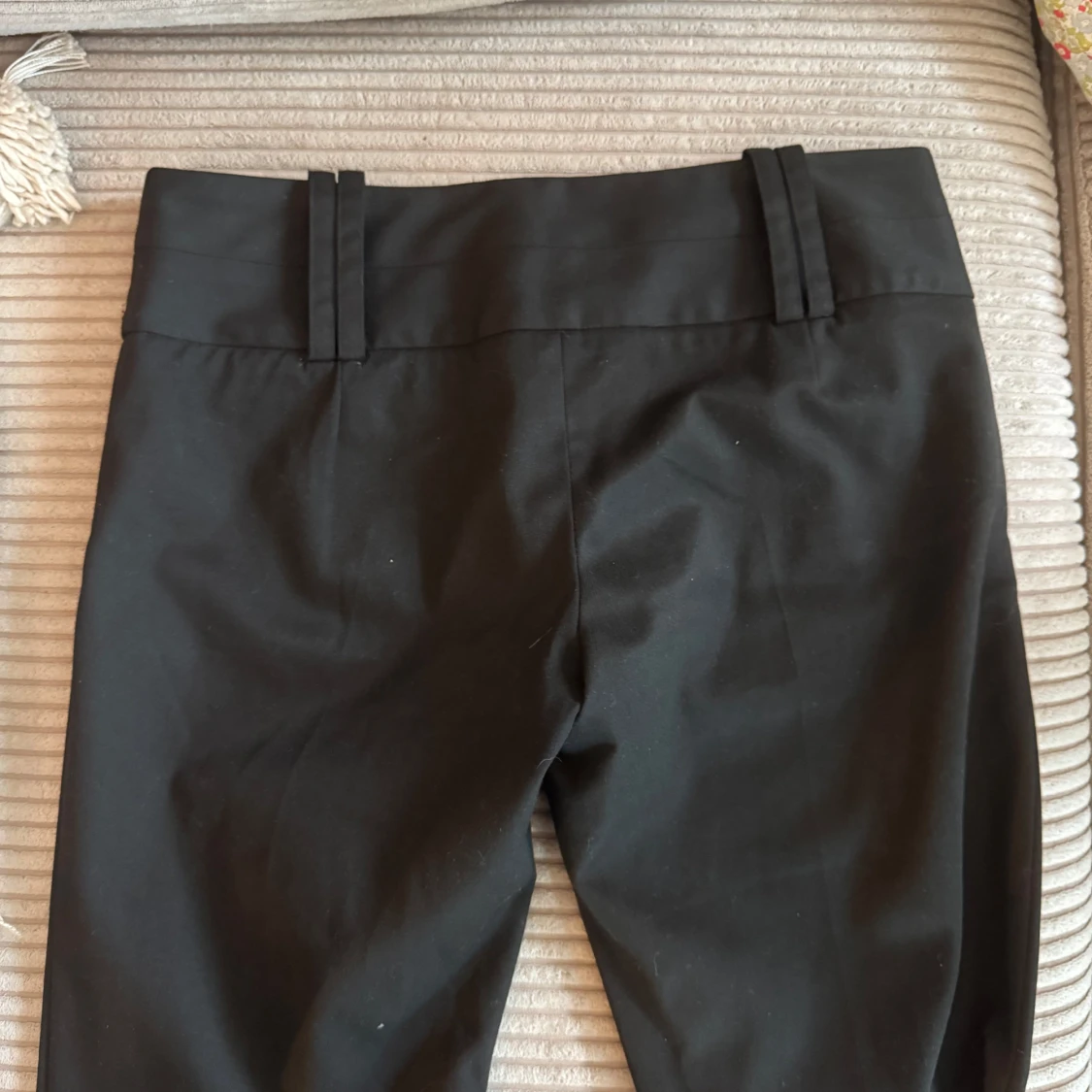 perfekta lågmidjade kostymbyxor  - 4