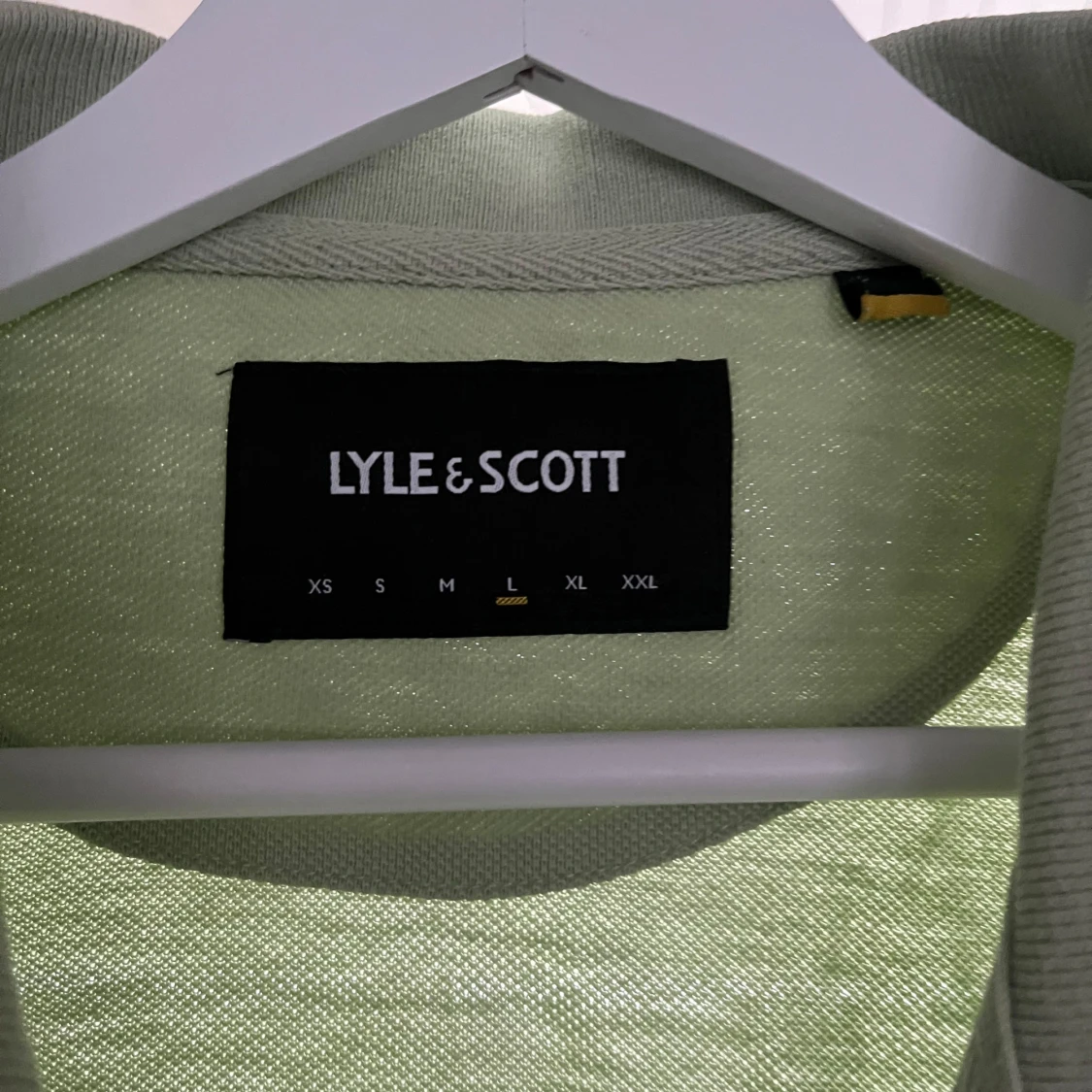 Ljusgrön pikétröja från Lyle & Scott - 2