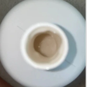 Alyssa Ashley Vanilla Bodylotion 500ml - Knappt använt pga att jag inte riktigt gillar vaniljdofter men väldigt återfuktande utan att huden känns fettig/klibbig. Jag vill bara få den såld annars slängs den (jag gillar inte vanilj) så skicka gärna prisförslag