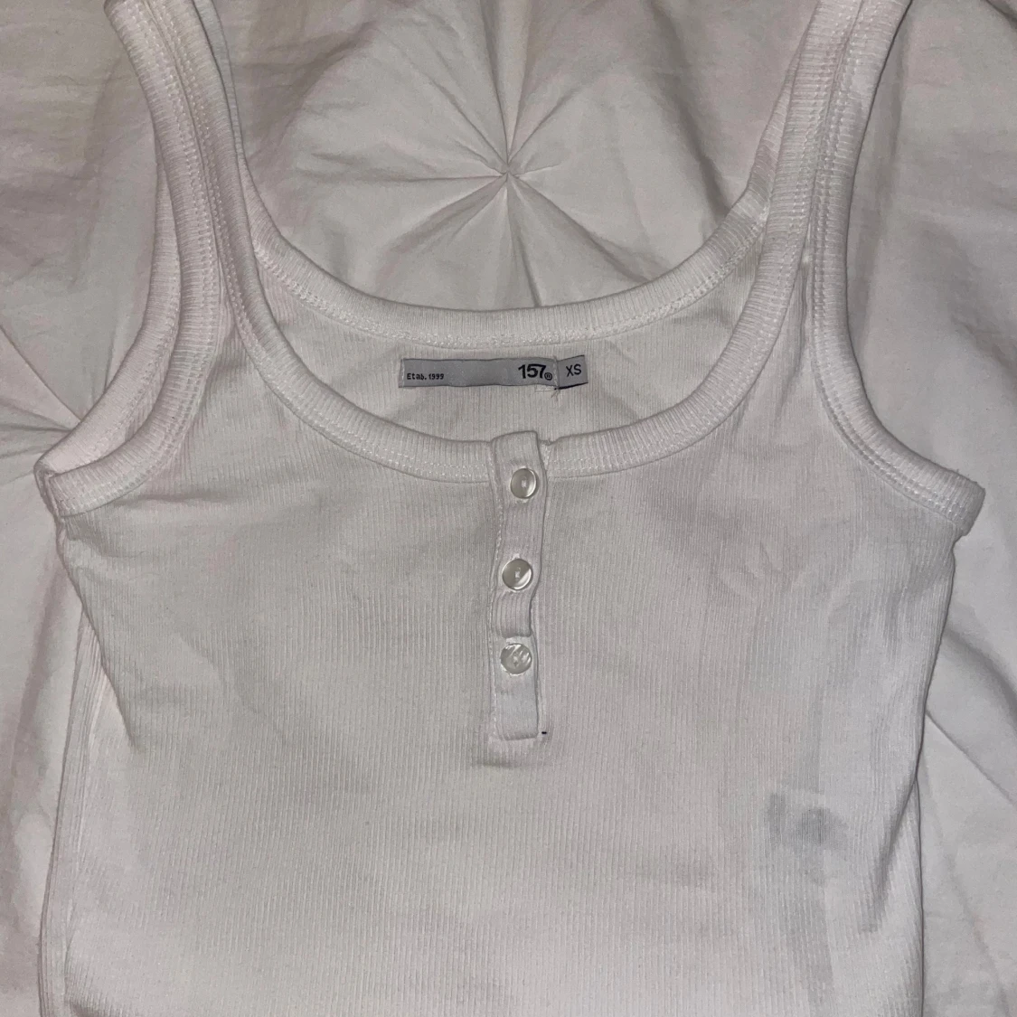 Vit ribbad linnetopp från lager 157 