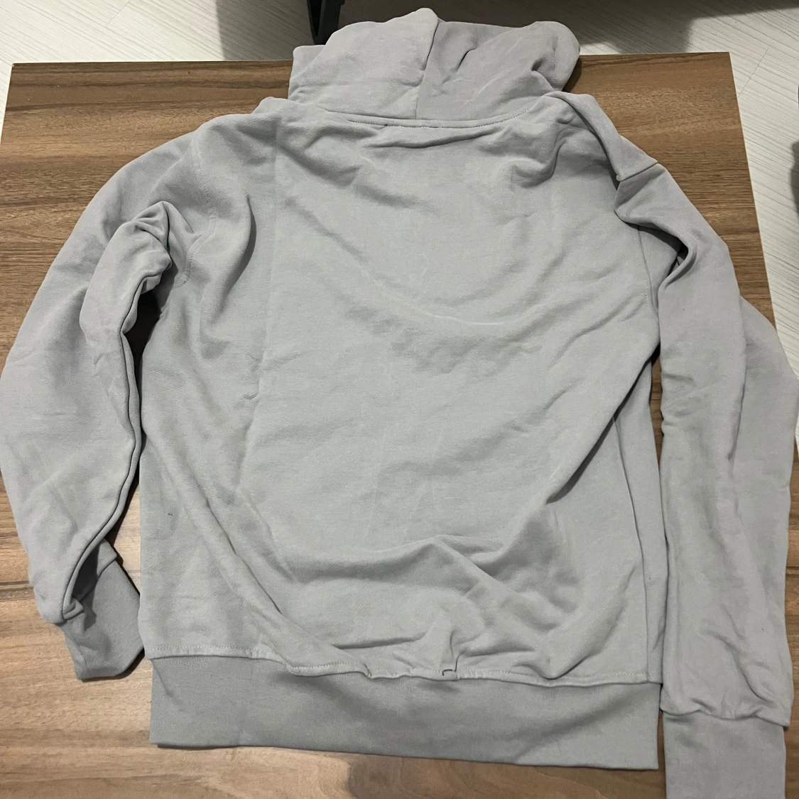 Ljusgrå hoodie från Polo Ralph Lauren - 1