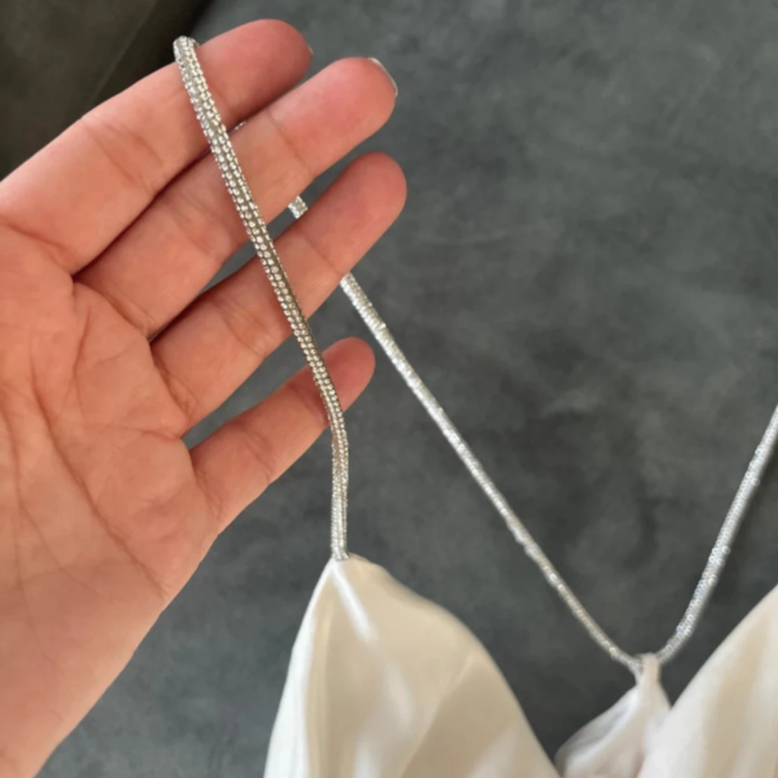 Champagnefärgad satin klänning S - 1