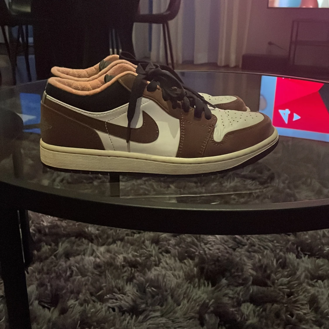 Nike Air Jordan 1 Low Mocha 40.5 - 1