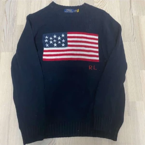 Ralph Lauren Tröja - Supersnygg Ralph Lauren tröja i ett grymt skick! Storlek M!