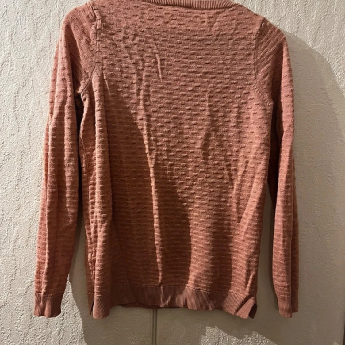 Rosa stickad tröja från Vila - 1