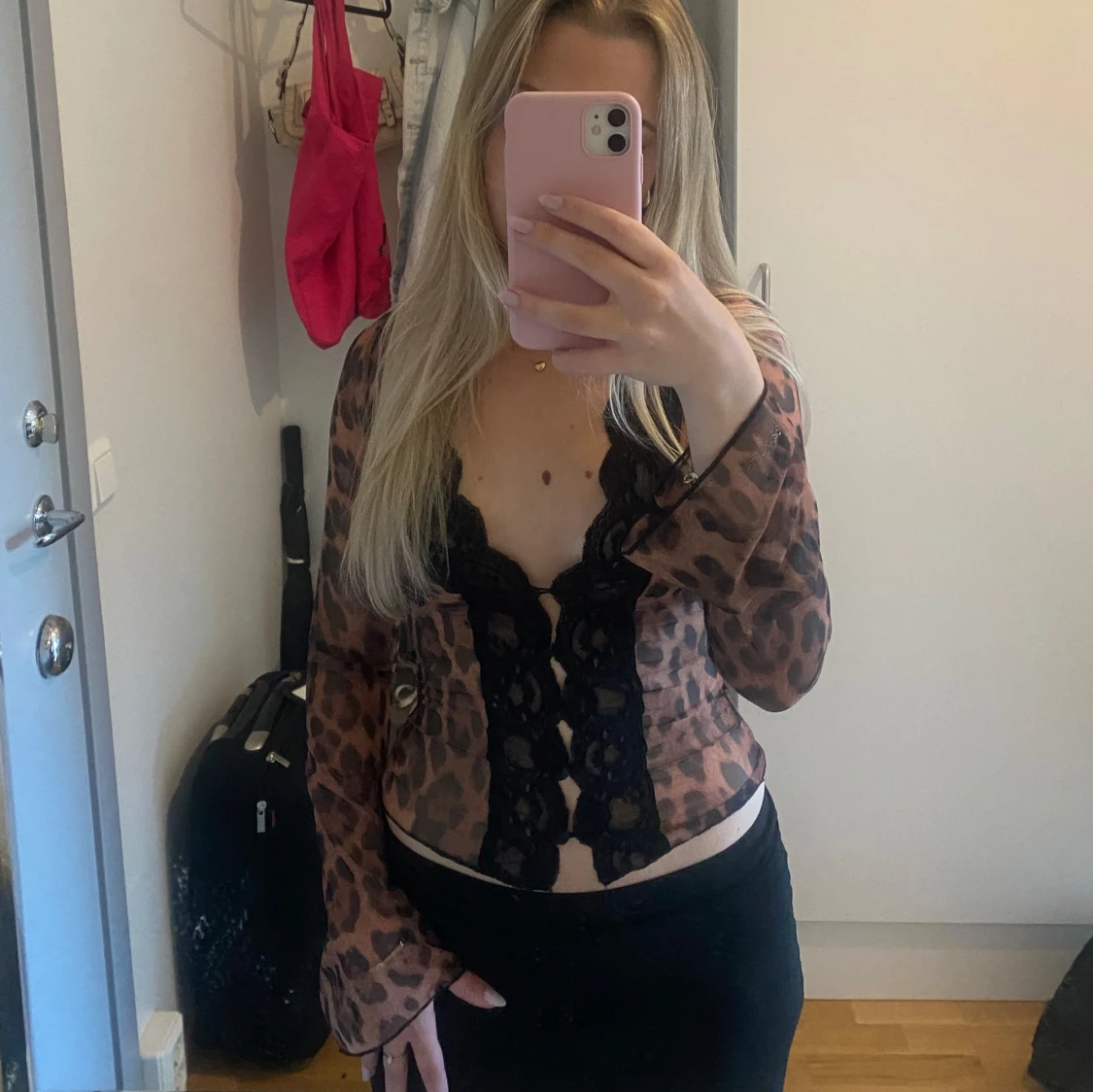 Leopardmönstrad spetstopp 