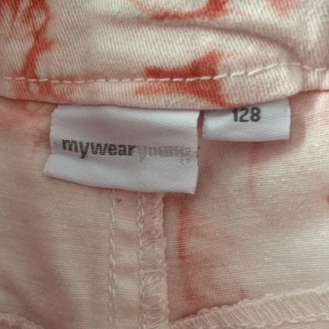 Rosa och vita shorts  - 2