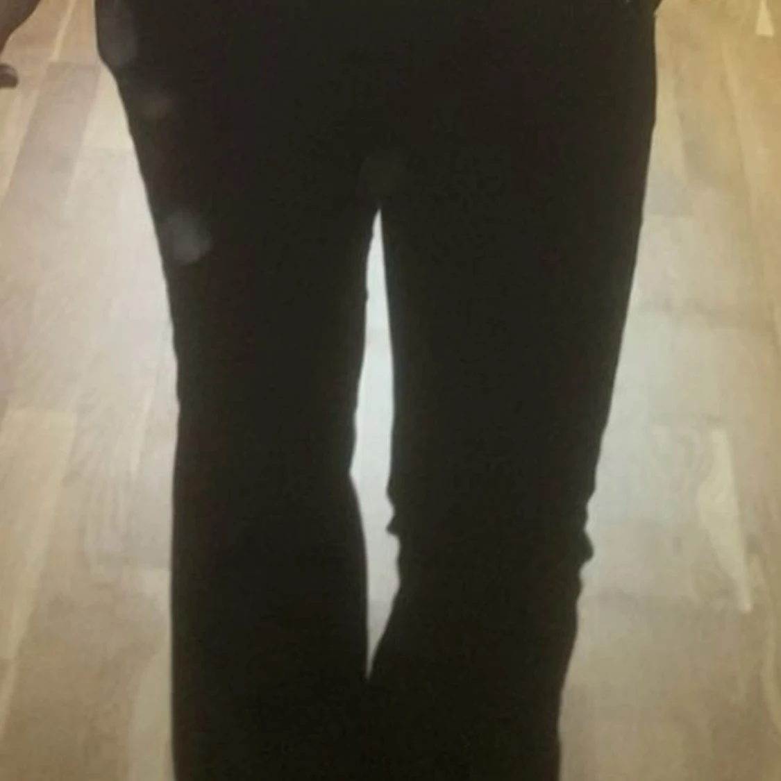 Svarta bootcut byxor