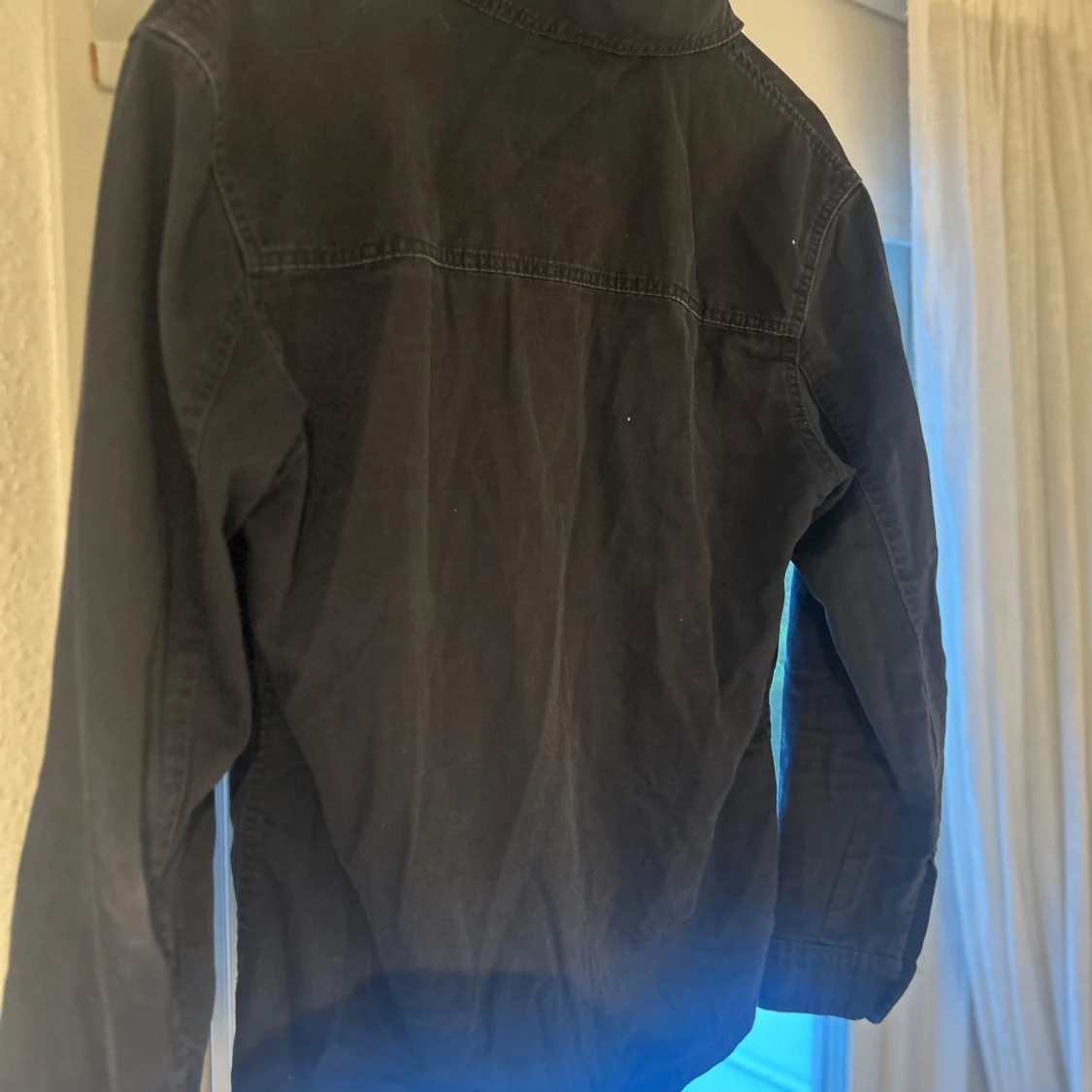 Svart overshirt från 157, storlek S - 1