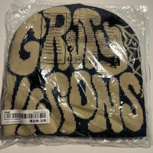 Gravity visions - Mörkblå-Beige gravity visions mösso passar perfekt till sommaren