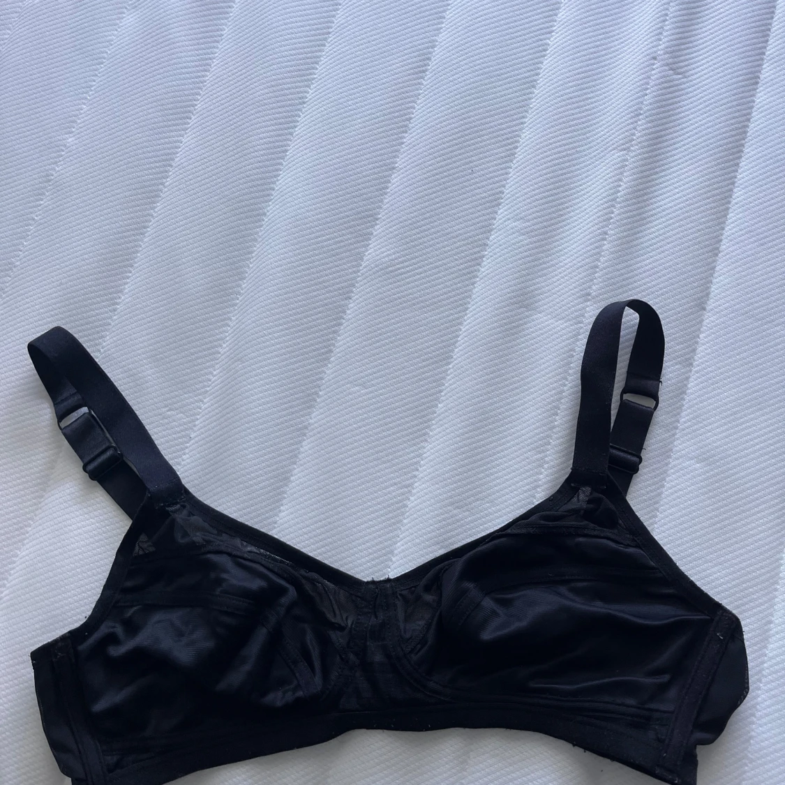 Svart BH från Åhléns