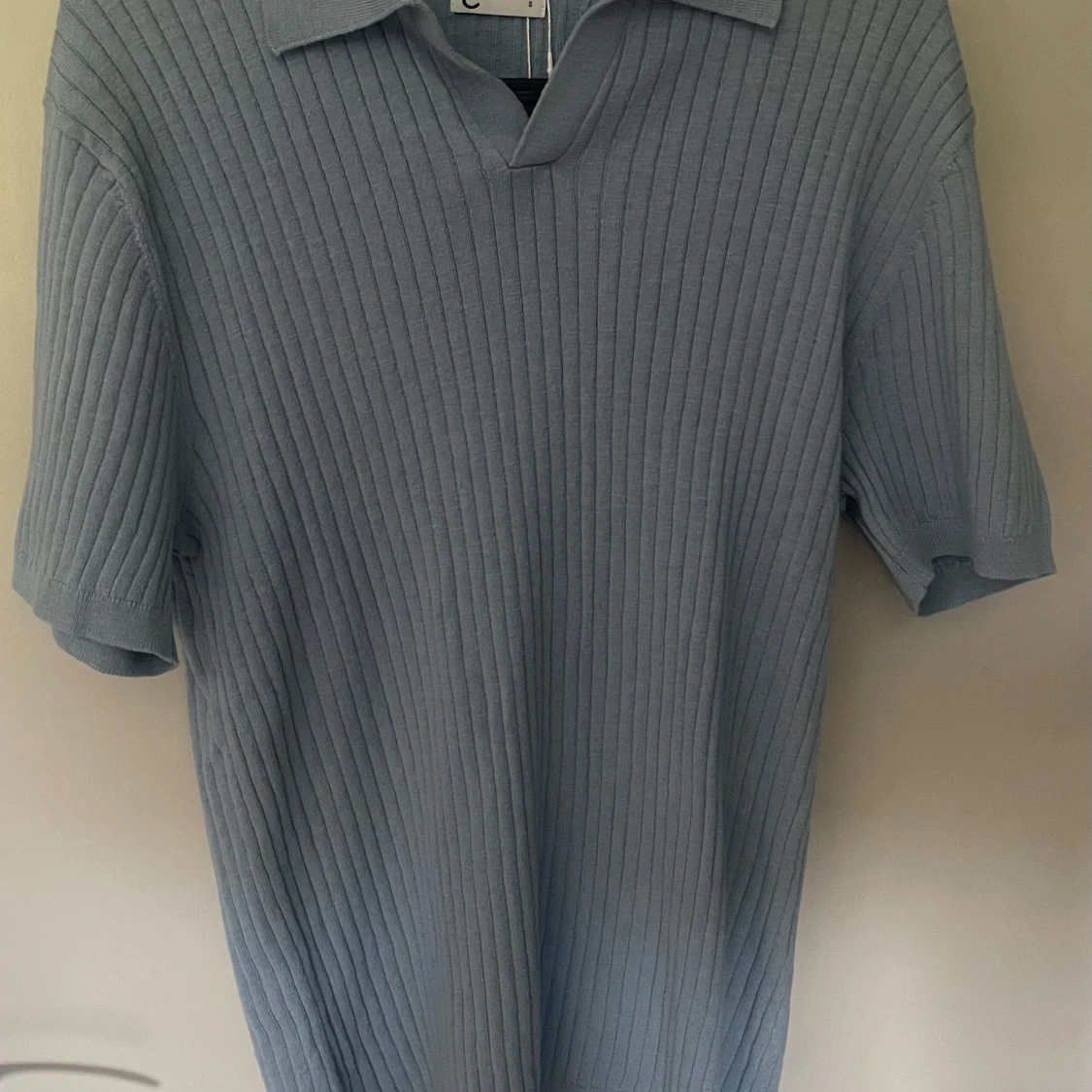 Ljusblå pikétröja från Cubus  - 1