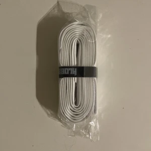 Helt Nya KH-Grepplinda endast 1 vita kvar - Tja säljer helt nya KH-Grepplindor för ett rimligt pris. 140kr styck men kan diskuteras. En linda väger 33g. 