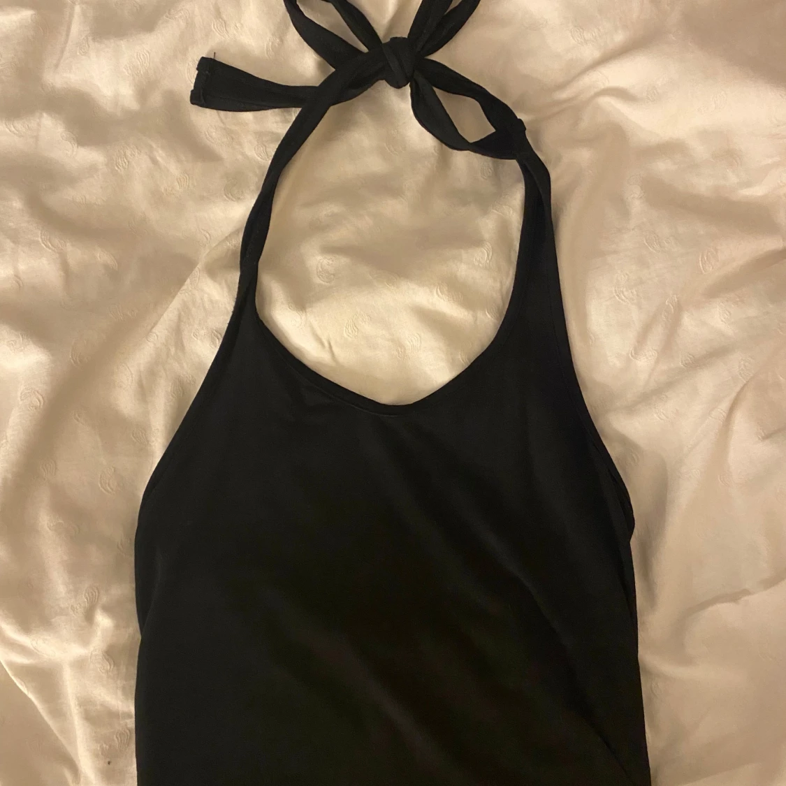 Svart halterneck linne