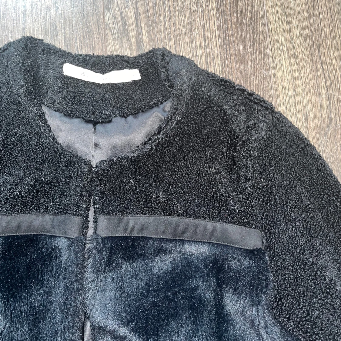 Svart pälsjacka - 2