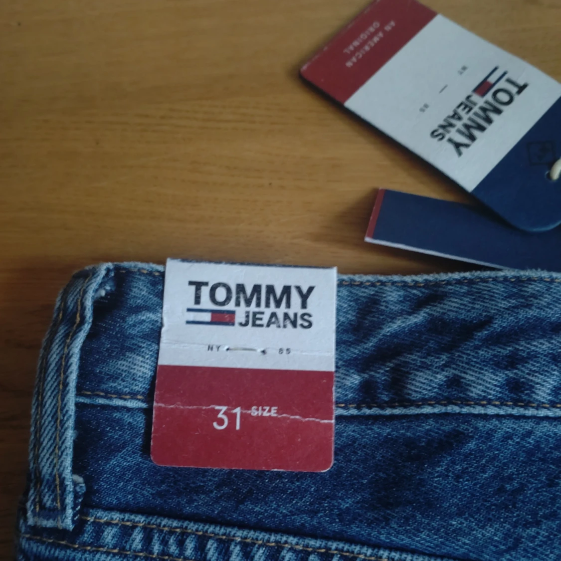 Jeanskjol från Tommy Jeans - 2
