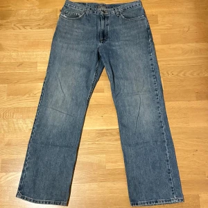 Vintage Jeans - Vintage Jeans i väldigt bra skick. Outfit bild finns vid förfrågan!