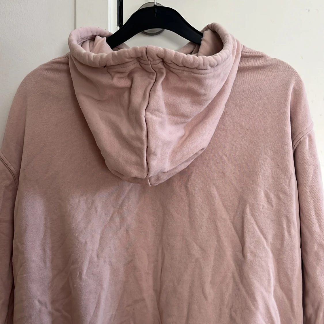 Gammelrosa hoodie från H&M Divided - 3