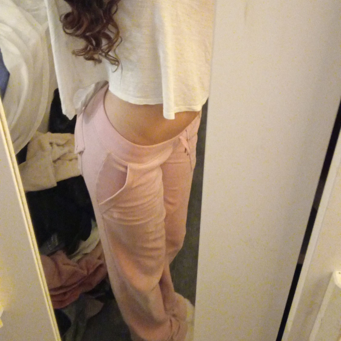 Ljusrosa lågmidjade juicy byxor  - 1