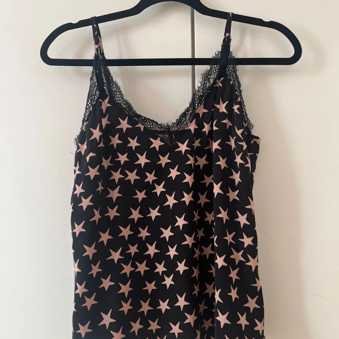 Stjärnmönstrad linnetopp H&M x Love Stories