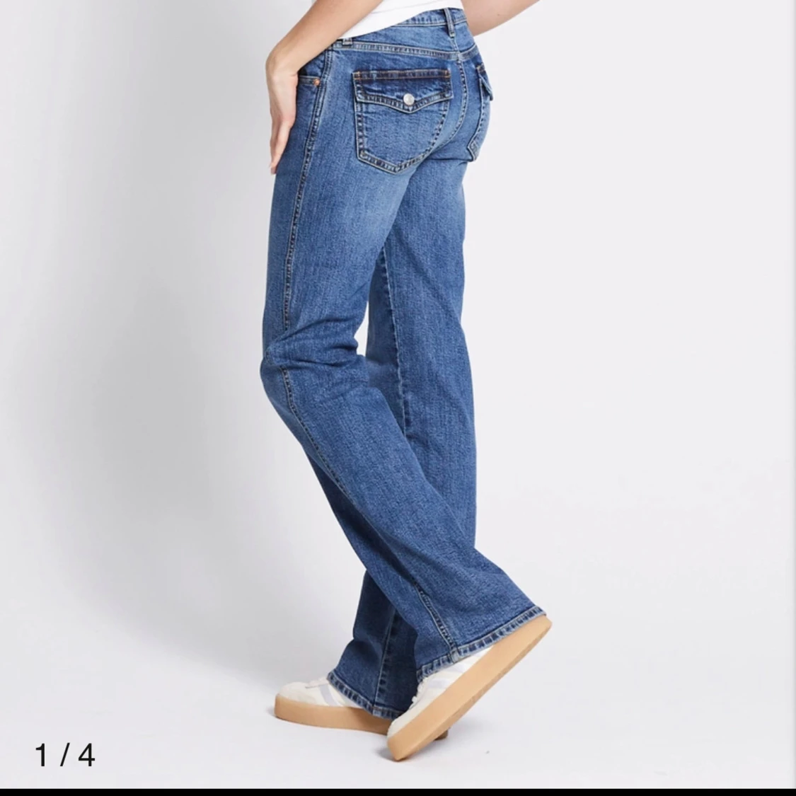 Blå bootcut jeans 90's style