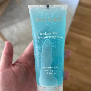 Hickap Niagara Falls Hydrating Mask - Givetvis ny. Nypris 179. 