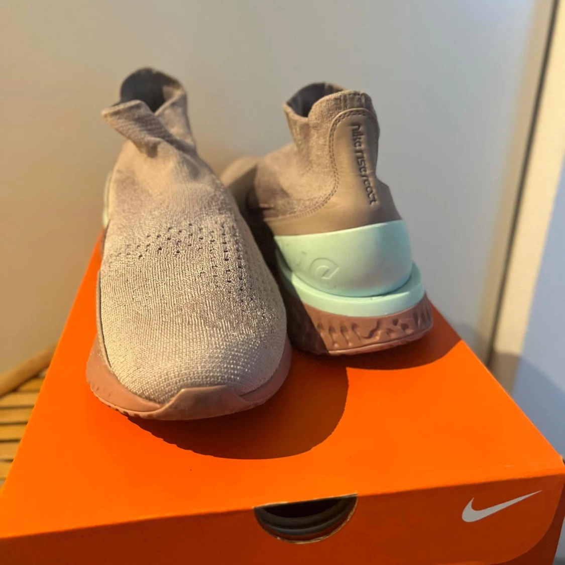 Nike Epic React Flyknit sneakers - 3