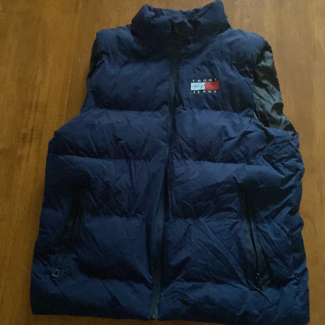 Mörkblå dunväst Tommy Hilfiger