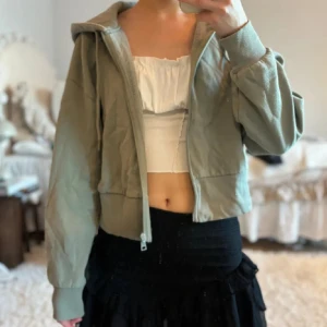 Munktröja - Fint skick, från zara