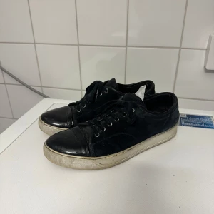 Lanvin - Svarta Lanvins storlek 43. Slitna.