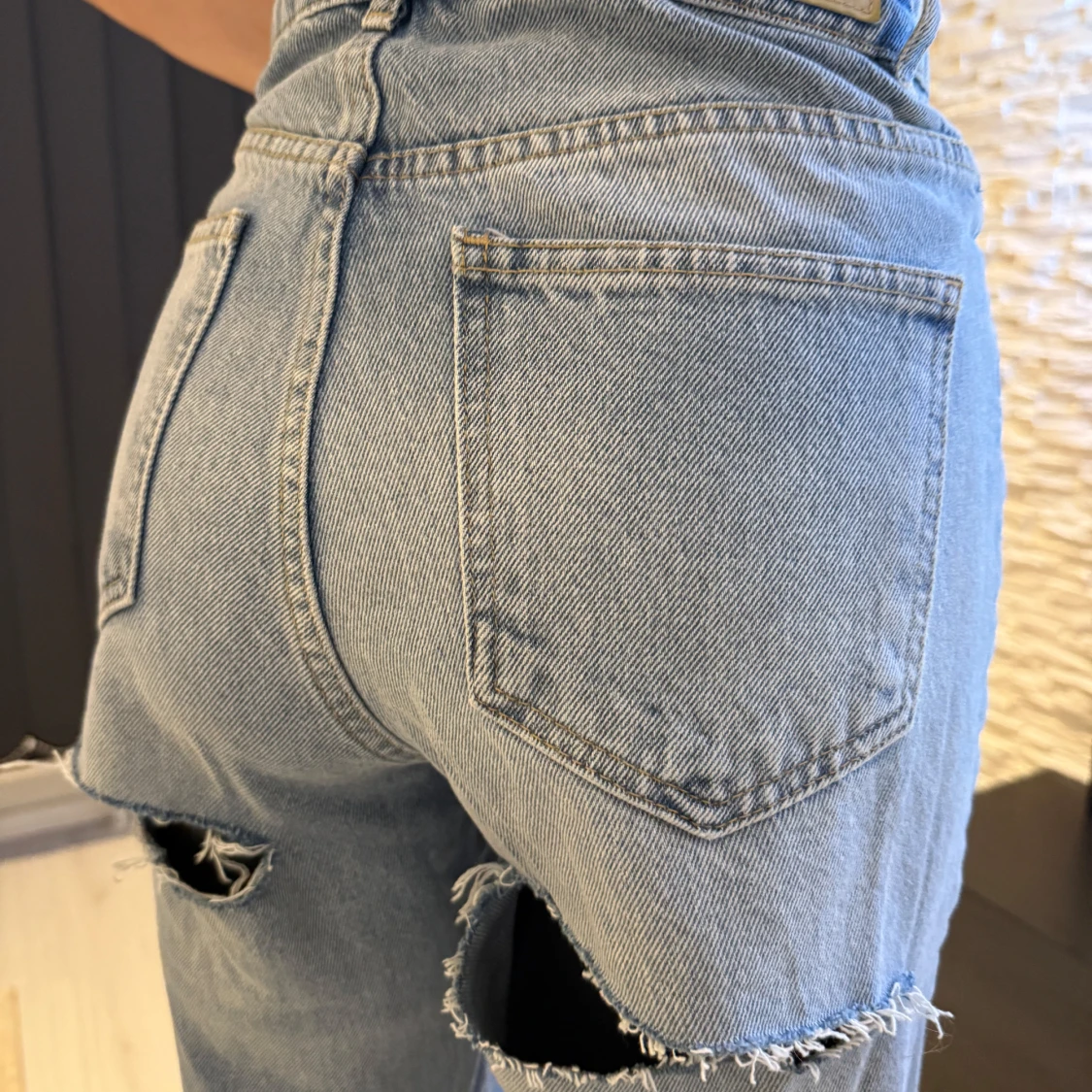 Blå högmidjade jeans - 3