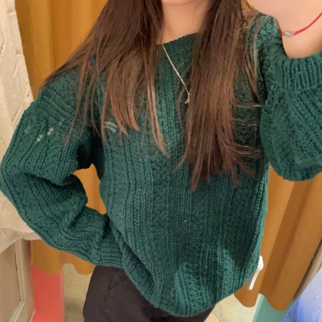 Mörkgrön stickad tröja