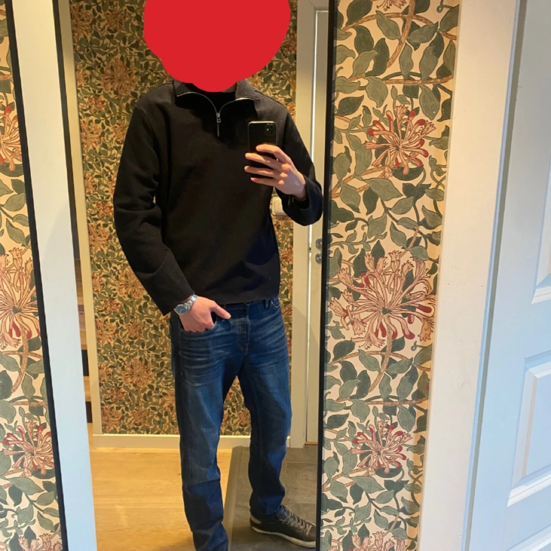 Marinblå tröja med dragkedja från H&M - 1