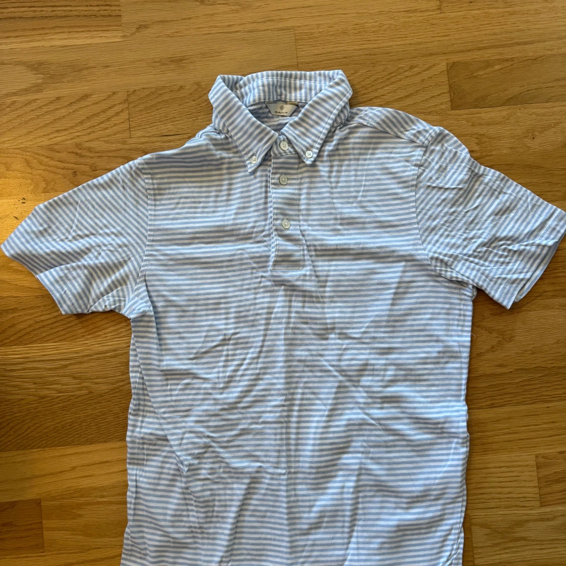 Randig pikétröja från GANT