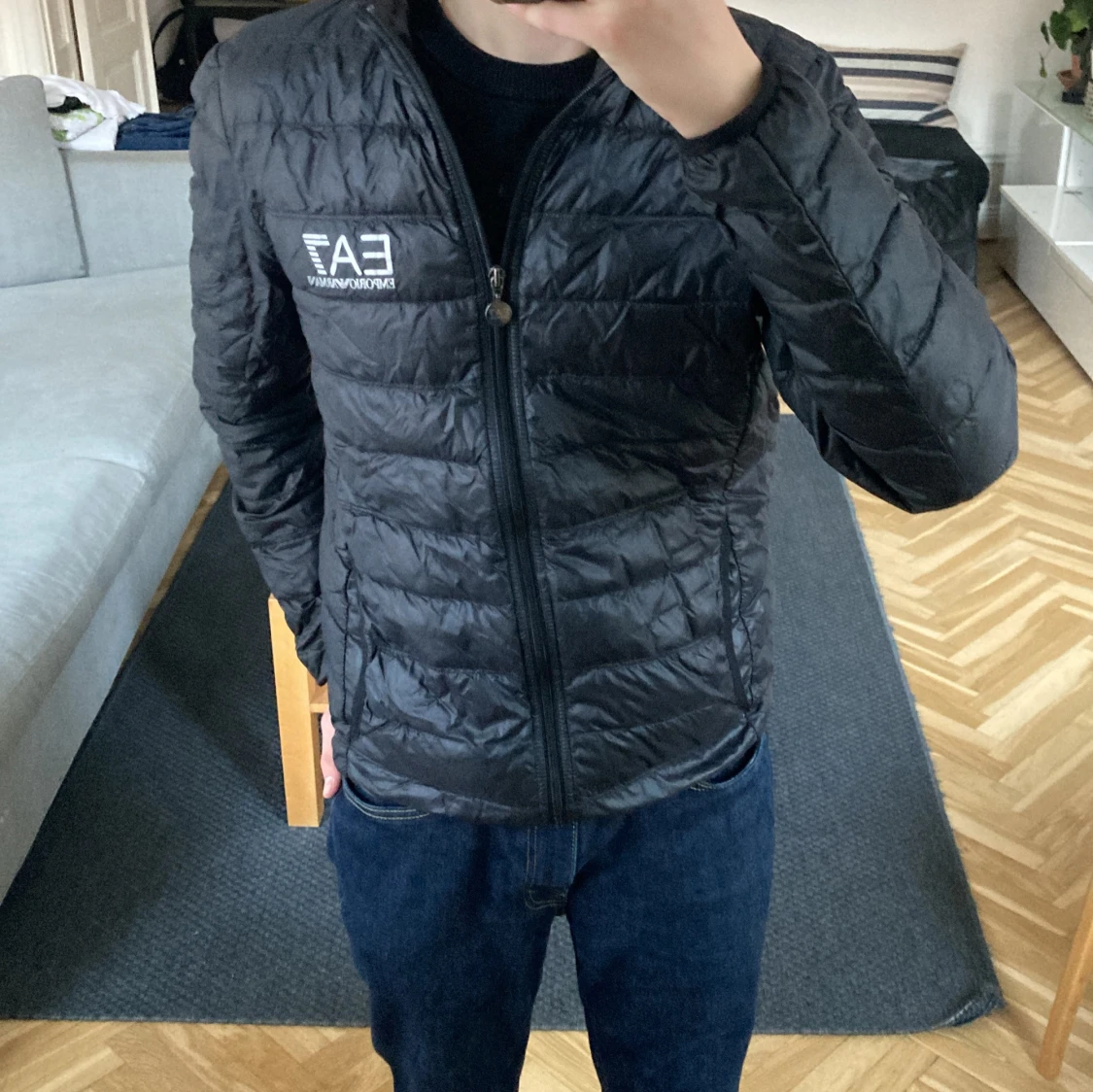 Svart quiltad jacka från Emporio Armani