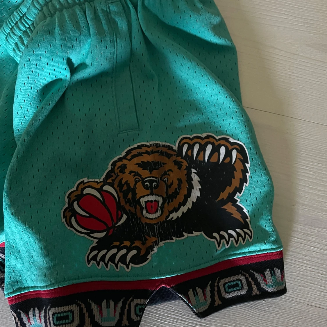 Turkosa Memphis Grizzlies shorts Mitchell & Ness - 1