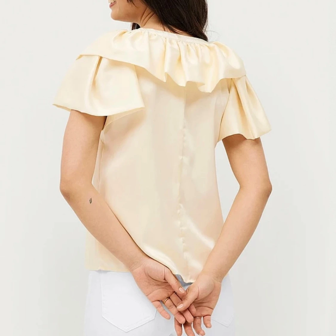 Ellos Collection ljusgul blus med volang - 1