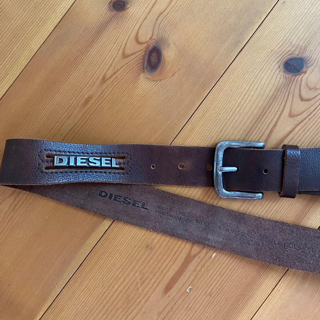 Brunt skärp i skinn från Diesel - 1