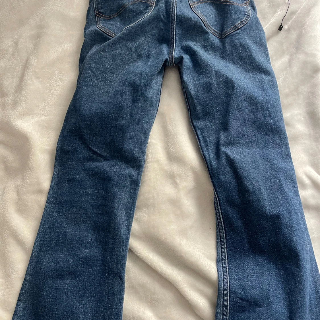 Blå bootcut jeans med klassisk look - 1