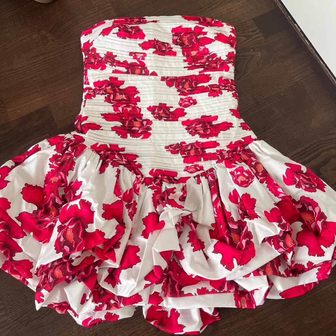 Bellabarnett klänning  - 1